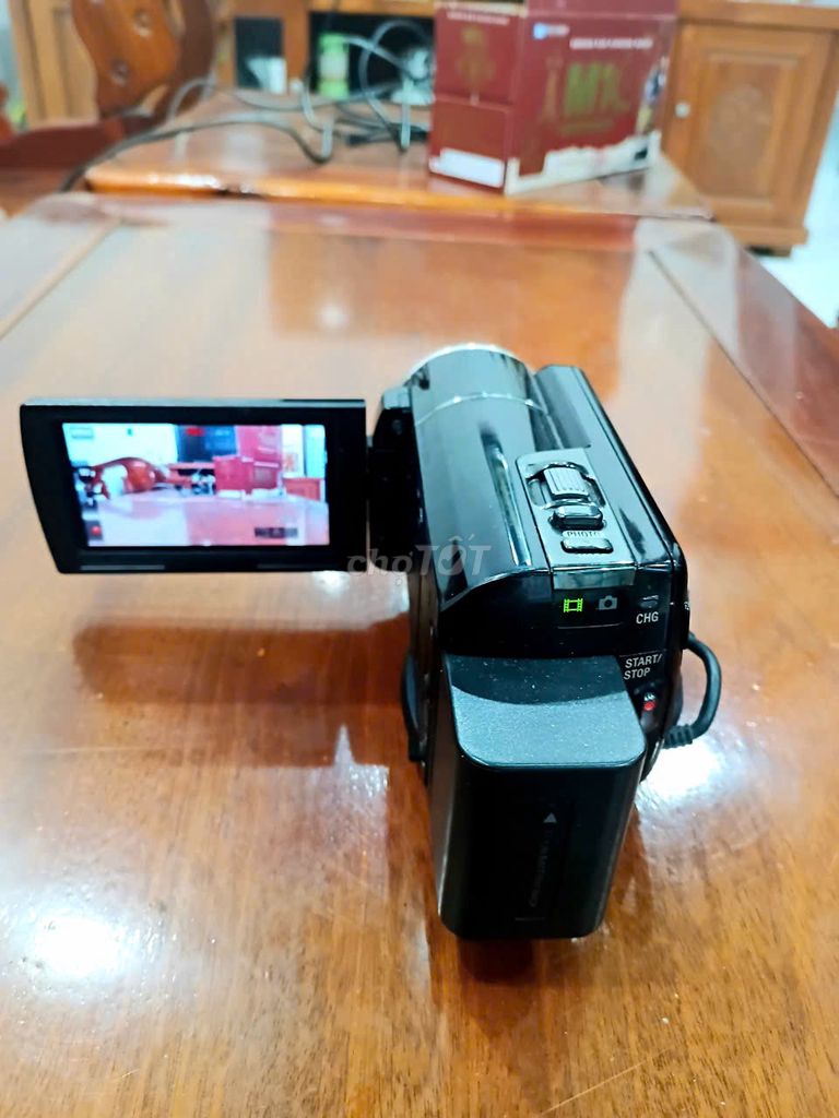 Máy quay phim Sony Full HD 1080 160GB. Mua bán Máy ảnh, Máy quay tại Huyện Hóc Môn Tp Hồ Chí Minh được đăng bởi Aki Life Water hình 1