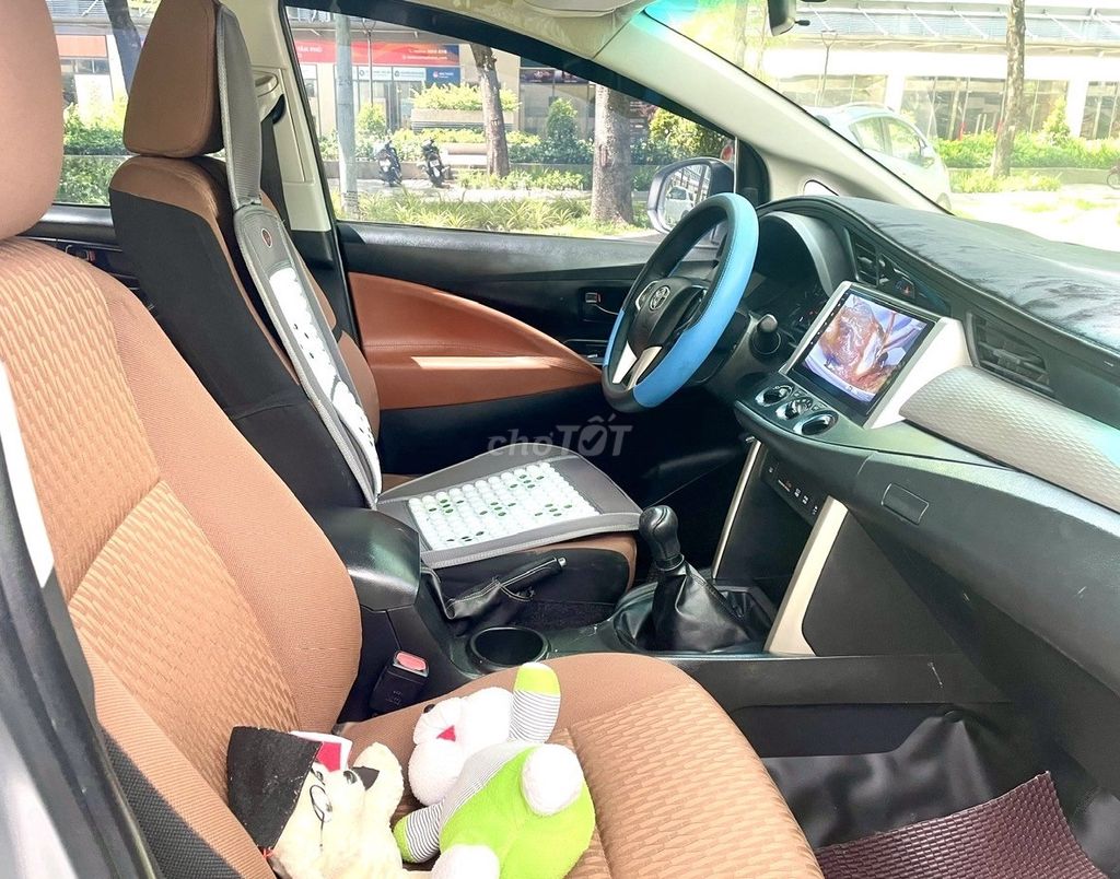 Bán INNOVA cuối 2019E xe giađình ít xài nguyên Zin. Mua bán Ô tô tại Quận Tân Phú Tp Hồ Chí Minh được đăng bởi Thanh Hà hình 7
