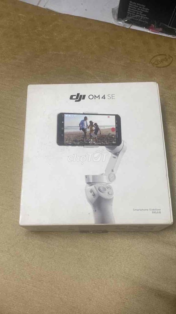 Tay cầm Gimbal DJI OM 4 SE Xám. Mua bán Phụ kiện (Màn hình, Chuột...) tại Quận Tân Phú Tp Hồ Chí Minh được đăng bởi Anh hình 1