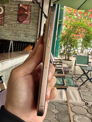 iphone 16 pro max 256gb sa mạc lock Mỹ  eid 2 sim. Mua bán Điện thoại tại Quận Đống Đa Hà Nội được đăng bởi Đức