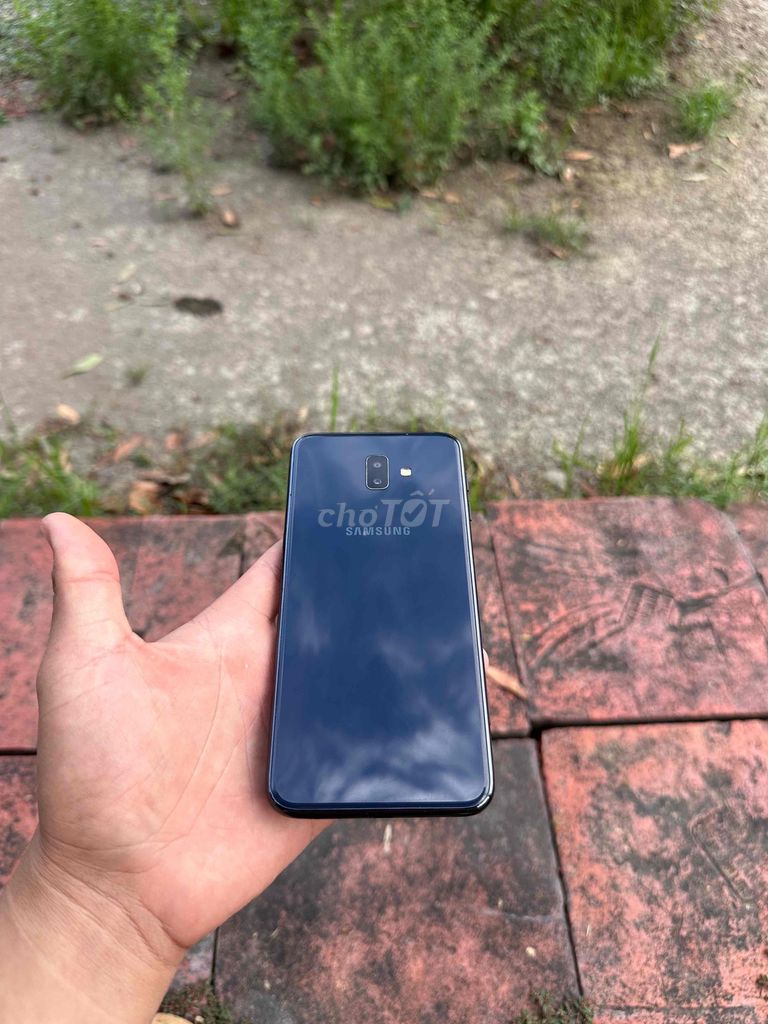 Samsung J6+ 3/32Gb. Mua bán Điện thoại tại Huyện Thạnh Hóa Long An được đăng bởi Gia Phúc hình 1