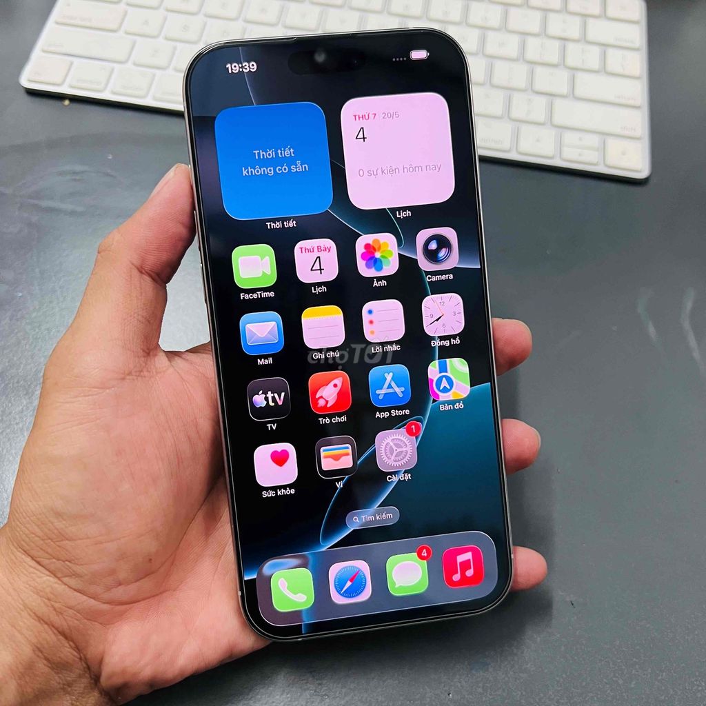 🆘iPhone 16 PM 256gb silver chính hãng pin 98%. Mua bán Điện thoại tại Quận Ninh Kiều Cần Thơ được đăng bởi Trường Mobile hình 1