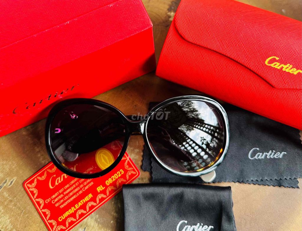 kính mắt chính hãng Cartier 0000. Mua bán Phụ kiện thời trang khác tại Quận 10 Tp Hồ Chí Minh được đăng bởi Shop Chất hình 1