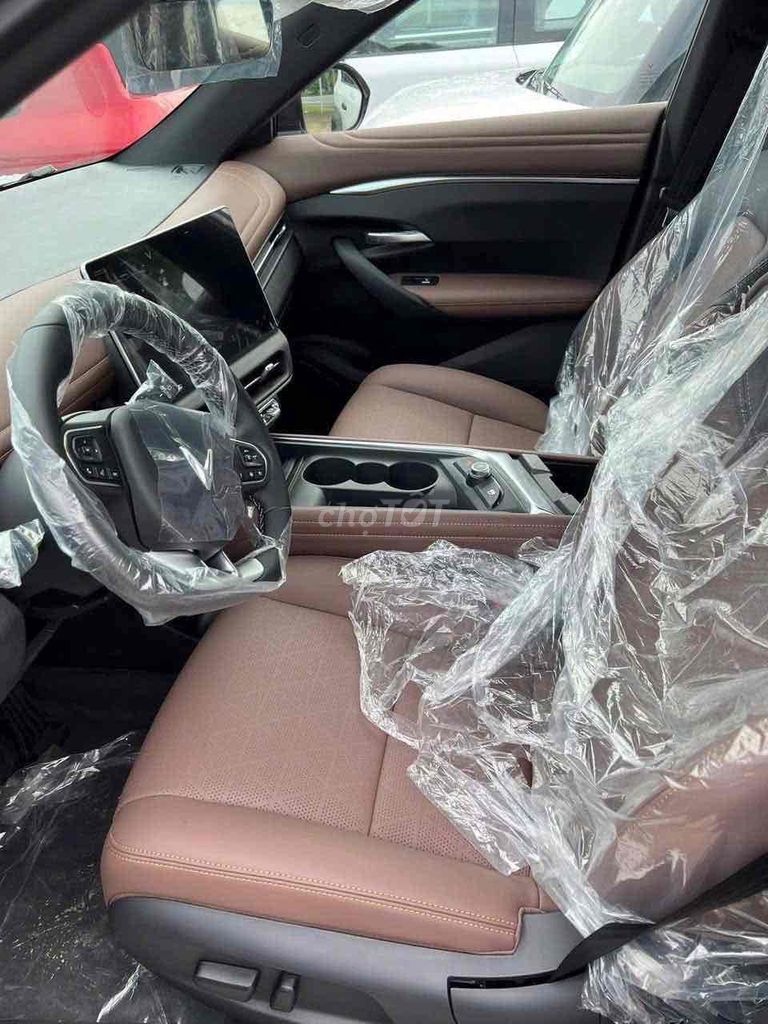 VinFast VF8 Đỏ Đen Săn Xe Giao Ngay Giá Tốt. Mua bán Ô tô tại Quận Hai Bà Trưng Hà Nội được đăng bởi Hoàng Anh Vinfast hình 5