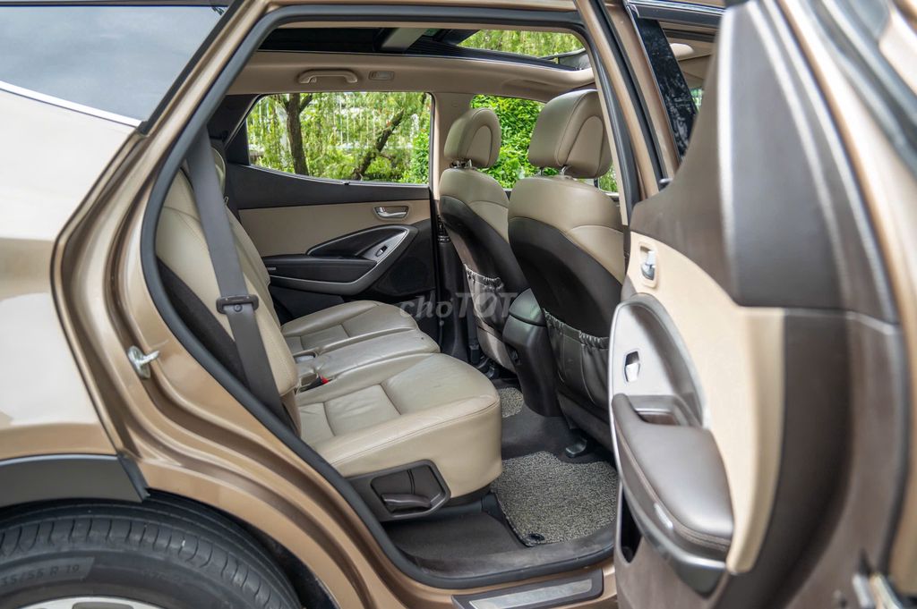 Hyundai Santa Fe 2.4L 4WD 2017. Mua bán Ô tô tại Quận 12 Tp Hồ Chí Minh được đăng bởi Trung Kiên  hình 8