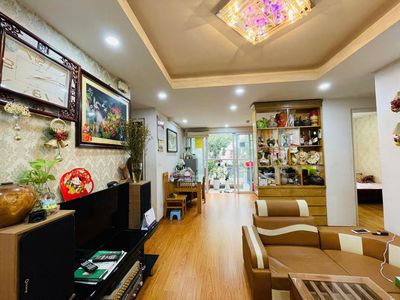 BÁN GẤP CĂN GÓC T2 – KĐT ĐẶNG XÁ – 70.6m² – FULL NỘI THẤT – 3.05 TỶ. Mua bán căn hộ/chung cư tại Huyện Gia Lâm Hà Nội được đăng bởi Trần Văn Dự