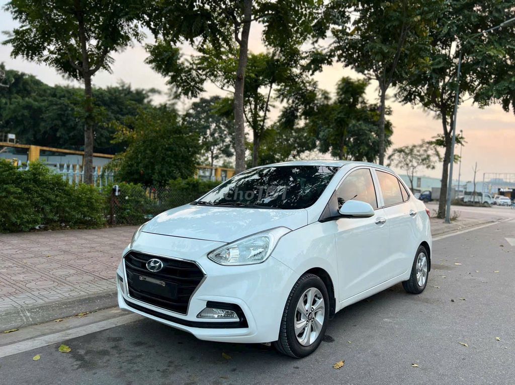 Hyundai Grand i10 2019 Trắng 75.000 km. Mua bán Ô tô tại Quận Long Biên Hà Nội được đăng bởi Anh Anh hình 3