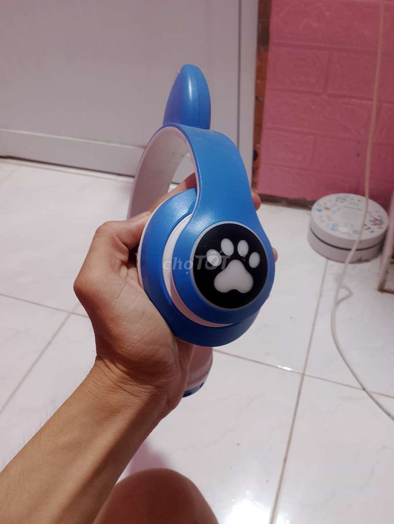 Tai nghe Xanh dương trẻ trung. Mua bán Tivi, Âm thanh tại Huyện Bến Cầu Tây Ninh được đăng bởi Tý Xấu Trai hình 1