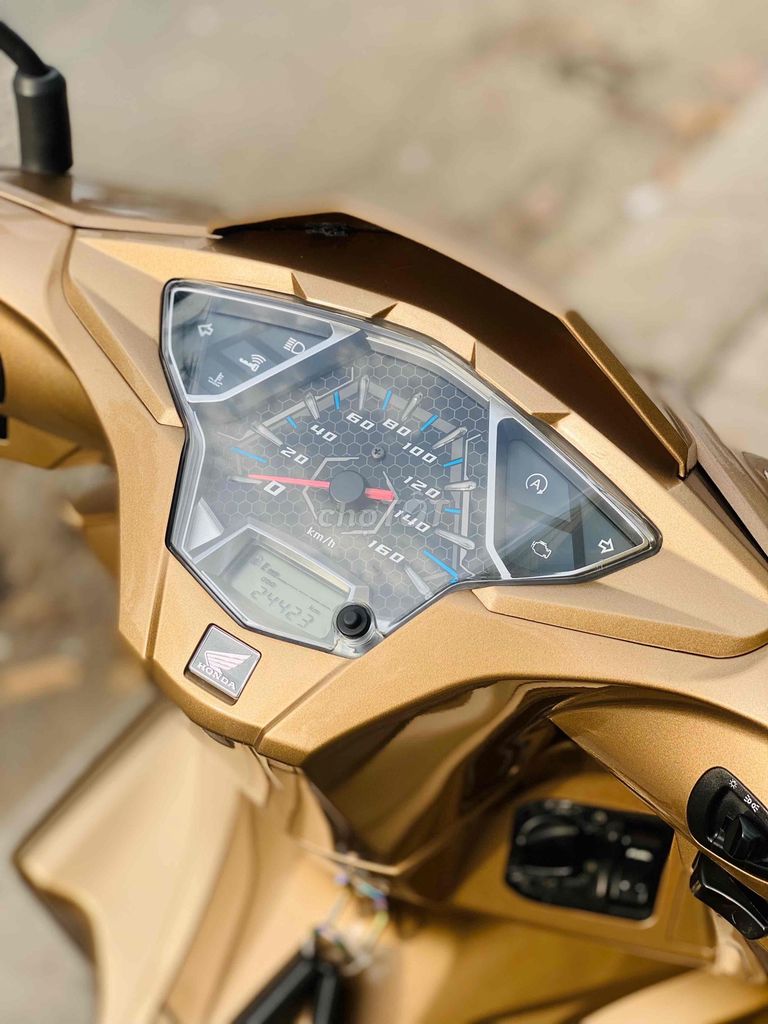 AB 2018 khoá smarkey siêu đẹp chuẩn 24k km zin✅. Mua bán Xe máy tại Quận Ninh Kiều Cần Thơ được đăng bởi Hiếu Xe máy Tân Liên Hưng 2 hình 7