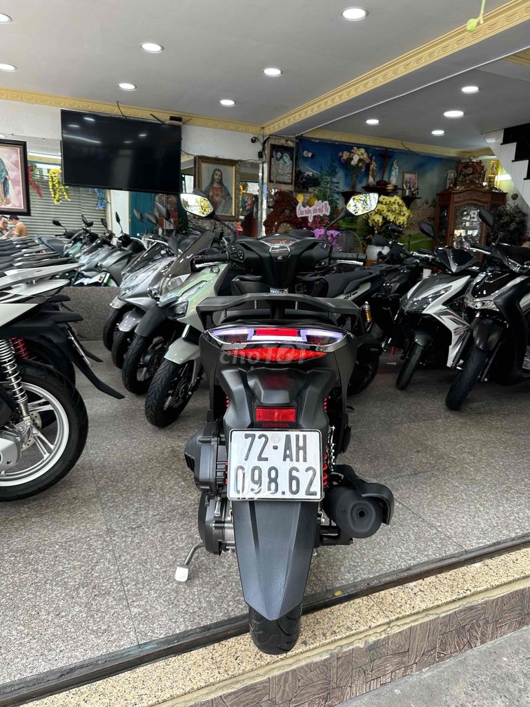 Honda SH 125i ABS 2024 Đen Nhám Bao Sang Tên. Mua bán Xe máy tại Quận Phú Nhuận Tp Hồ Chí Minh được đăng bởi Ngô Hà hình 4