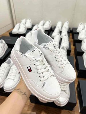 pass lại giày Tommy hifiger sneaker size 39