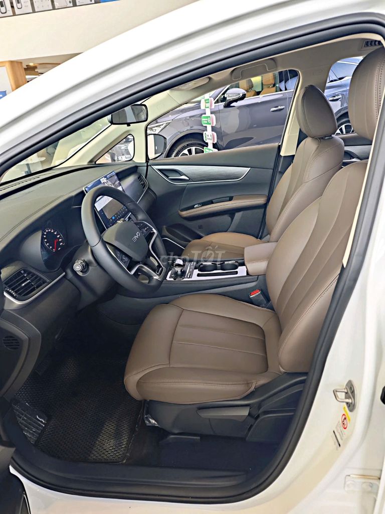 BYD M6 ( CỰC PHẨM TRONG PHÂN KHÚC 7XX). Mua bán Ô tô tại Quận 12 Tp Hồ Chí Minh được đăng bởi Quốc Bình B.Y.D hình 16