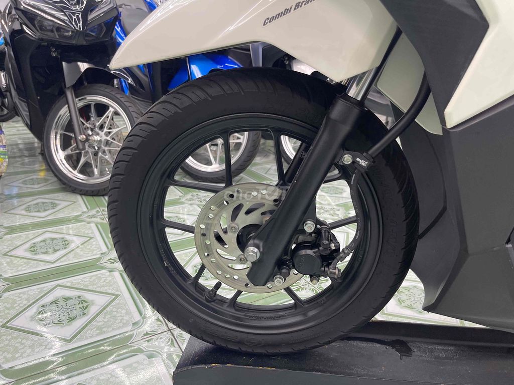 Vario 150, 2017 lướt odo 6000 cây.. Mua bán Xe máy tại Thành phố Dĩ An Bình Dương được đăng bởi Xe Máy Cũ Tiền Trang hình 14