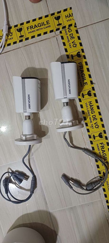 Camera an ninh Hikvision ColorVU 2MP Trắng. Mua bán Máy ảnh, Máy quay tại Huyện Mỏ Cày Bắc Bến Tre được đăng bởi Thua mua camera thanh lý hình 1