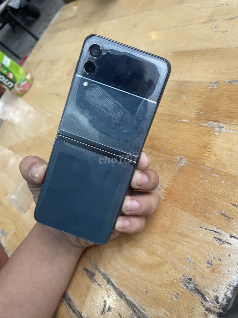 Samsung Z Flip 3 256GB Đen. Mua bán Điện thoại tại Quận Thanh Khê Đà Nẵng được đăng bởi Vthanh hình 1