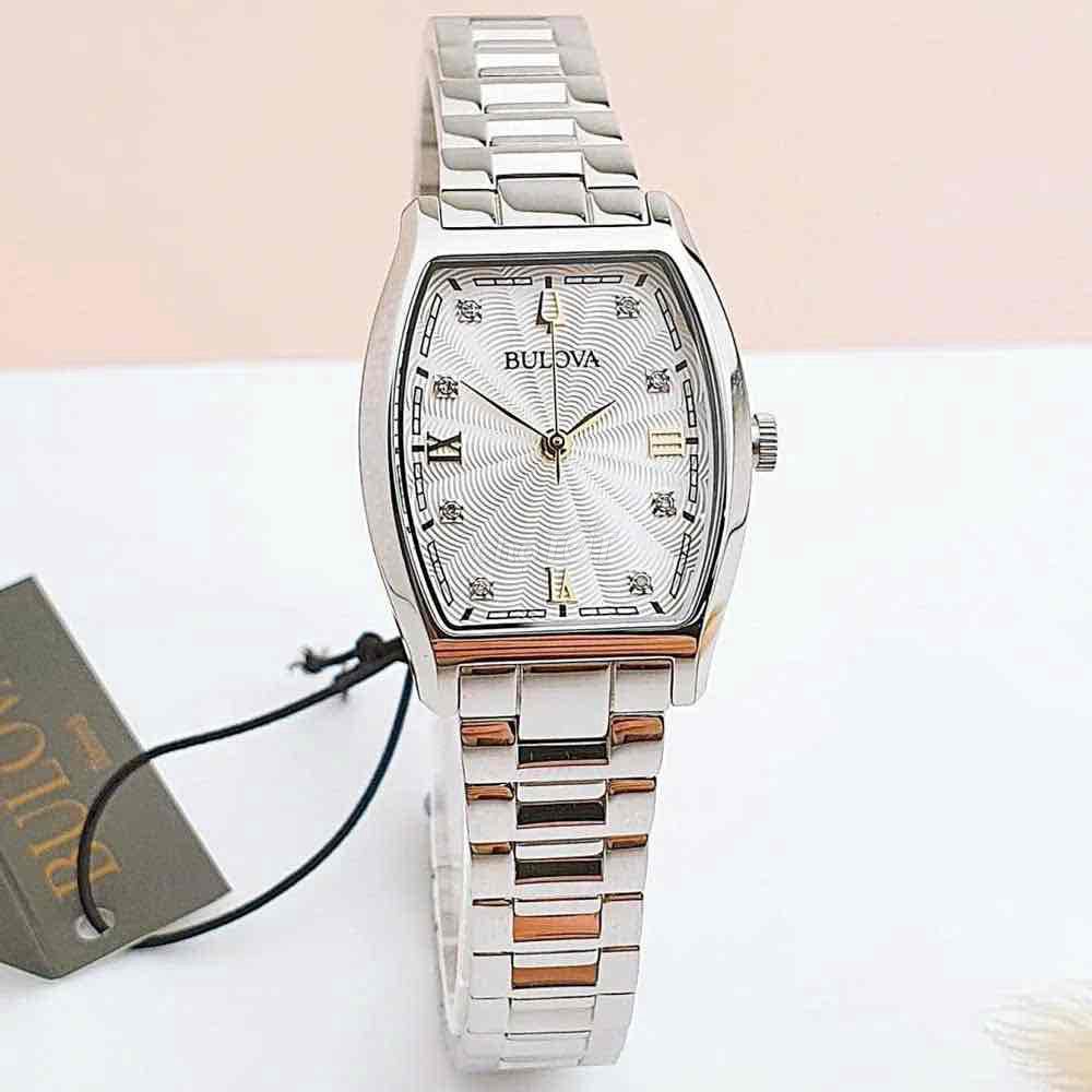 Đồng hồ Bulova Nữ Thép không gỉ. Mua bán Đồng hồ tại Thành phố Tân An Long An được đăng bởi Danh Nguyen Watch hình 1