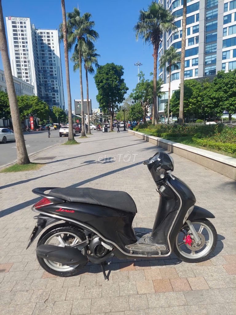 Bán xe Yamaha Janus mầu đen nhám chính chủ. Mua bán Xe máy tại Quận Hoàng Mai Hà Nội được đăng bởi Lê văn tình hình 6