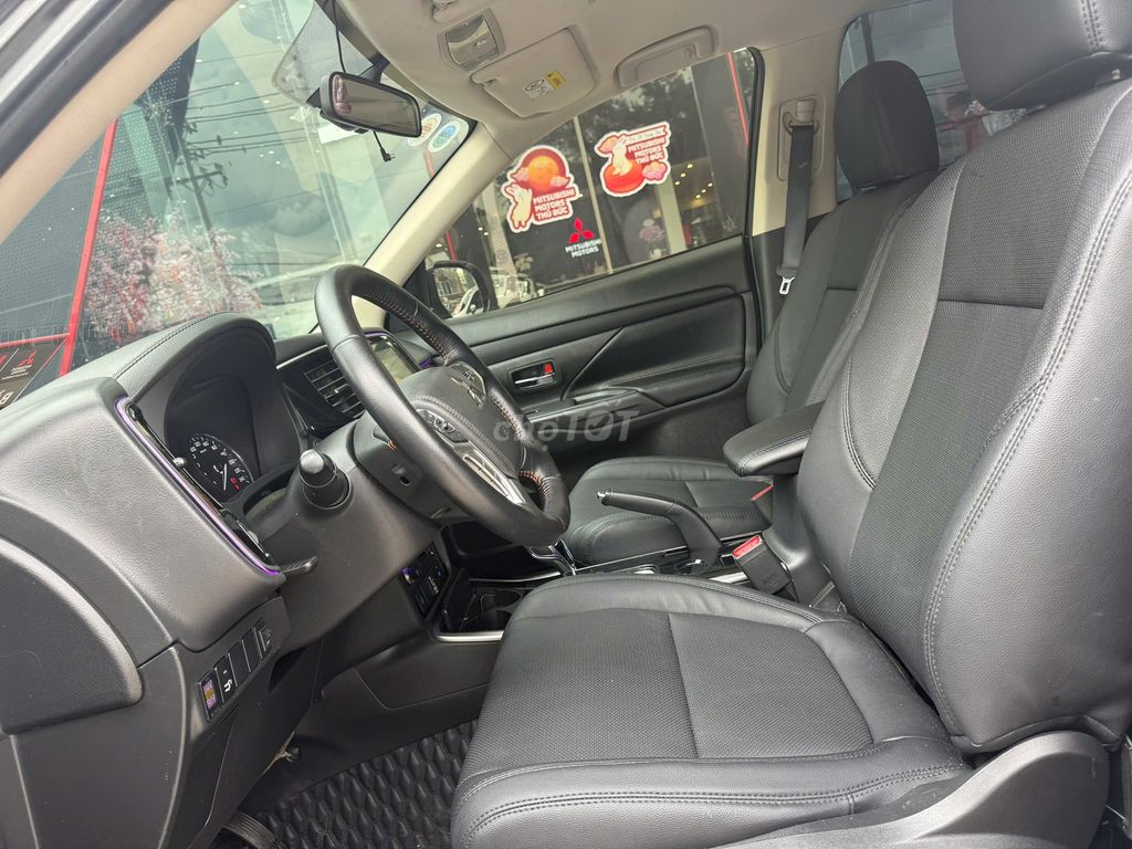 Mitsubishi Outlander 2.0 CVT 2019  - Odo 67.000 km. Mua bán Ô tô tại Thành phố Thủ Đức Tp Hồ Chí Minh được đăng bởi Mitsubishi Chính Hãng hình 10