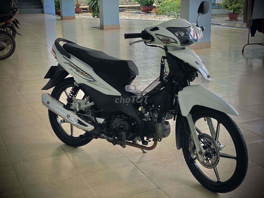 Honda Wave Alpha trắng đẹp, chính chủ, giá 14tr5. Mua bán Xe máy tại Thành phố Dĩ An Bình Dương được đăng bởi Nguyên Nhật hình 5