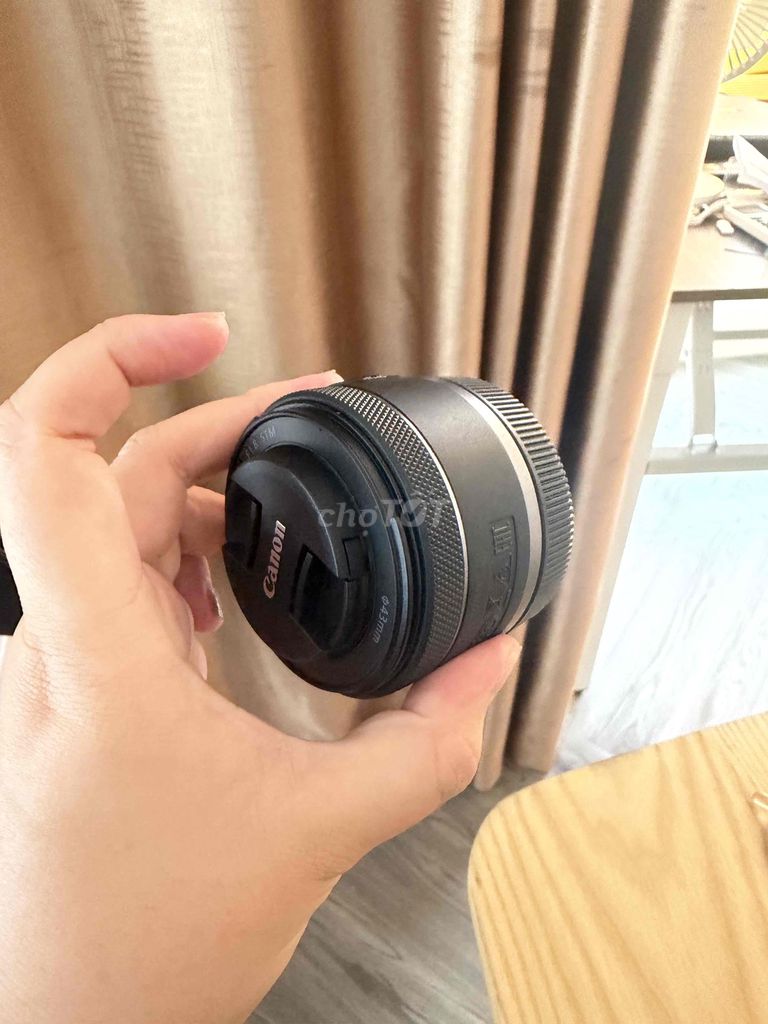 Ống kính Canon RF50mm f/1.8 STM Đã sử dụng. Mua bán Máy ảnh, Máy quay tại Huyện Gia Lâm Hà Nội được đăng bởi Trang hình 1