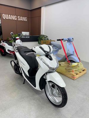 SH125 Cbs date 2024 Trắng rin siêu lướt 3k km. Mua bán Xe máy tại Quận Cái Răng Cần Thơ được đăng bởi Cửa Hàng Xe Máy Quang Sang