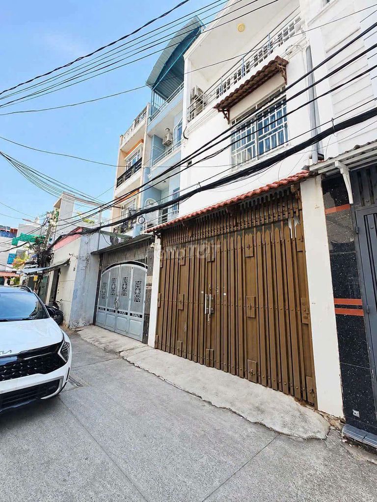 NHÀ ĐẸP Ở NGAY - HẺM XE HƠI - NGAY SAU CĂN MẶT TIỀN - LÊ ĐỨC THỌ