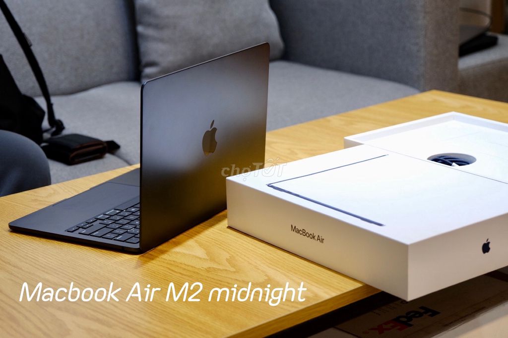 MacBook Air 15inch M2 512GB midnight Fullbox