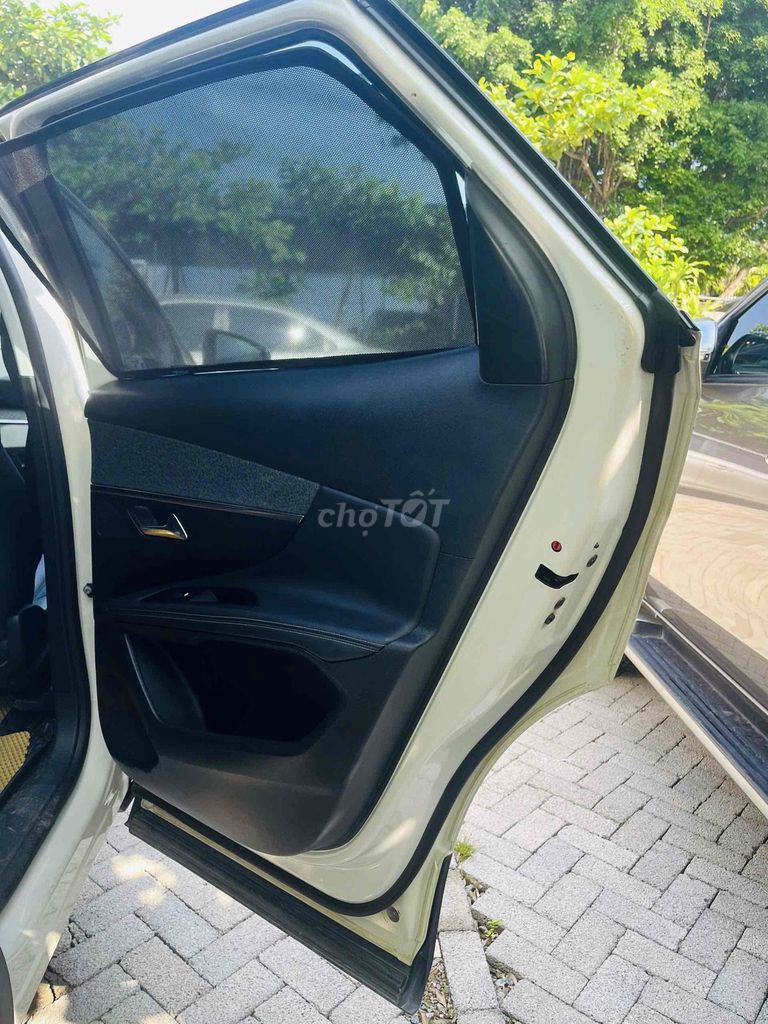 Peugeot 3008 2018 1.6L Turbo - 130000 km. Mua bán Ô tô tại Quận Nam Từ Liêm Hà Nội được đăng bởi Minh Phùng hình 11