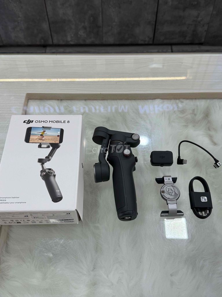 DJI OSMO 8. Mua bán Máy ảnh, Máy quay tại Quận Thanh Khê Đà Nẵng được đăng bởi Thắng  hình 1