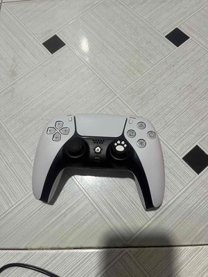 cần bán lại tay cầm chơi game cho ae. Mua bán Thiết bị chơi game tại Quận Bình Tân Tp Hồ Chí Minh được đăng bởi Tiến Tĩnh