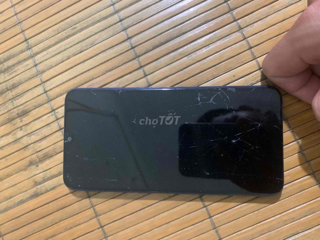 Oppo Xanh Vỡ sọc Hỏng nút nguồn. Mua bán Điện thoại tại Huyện Mê Linh Hà Nội được đăng bởi Nguyen van Thao hình 1
