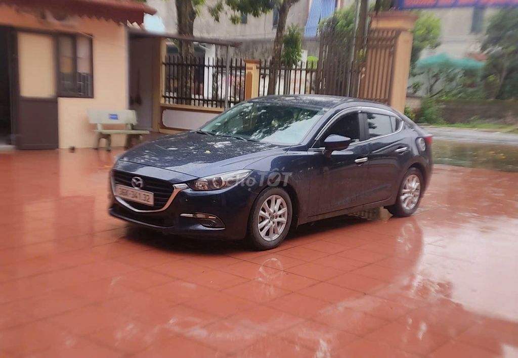 Mazda 3 sản xuất 2018 đi 100 ngàn km xe chính chủ. Mua bán Ô tô tại Huyện Triệu Sơn Thanh Hóa được đăng bởi Hứa Như Sơn hình 2