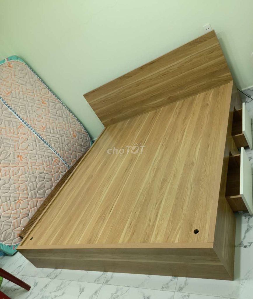 GIƯỜNG GỖ CÔNG NGHIỆP MDF 1M6*2M CÓ HỘP KÉO