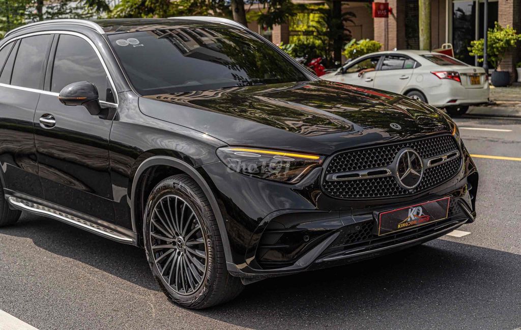 Mercedes GLC300 AMG Model 2024 All new Siêu lướt. Mua bán Ô tô tại Quận 7 Tp Hồ Chí Minh được đăng bởi Dương Phương hình 7