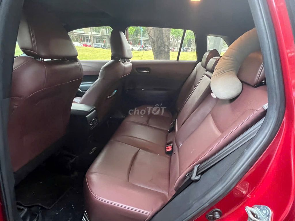 Toyota Corolla Cross 2021 1.8V - 43000 km. Mua bán Ô tô tại Thành phố Thủ Đức Tp Hồ Chí Minh được đăng bởi Đăng Xuân hình 5
