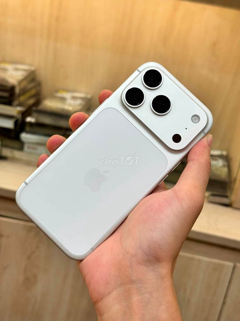 Apple iPhone 17 Pro 256GB Trắng 100% BH 3/2027. Mua bán Điện thoại tại Quận Cầu Giấy Hà Nội được đăng bởi Hội Đồ Điện Tử hình 1