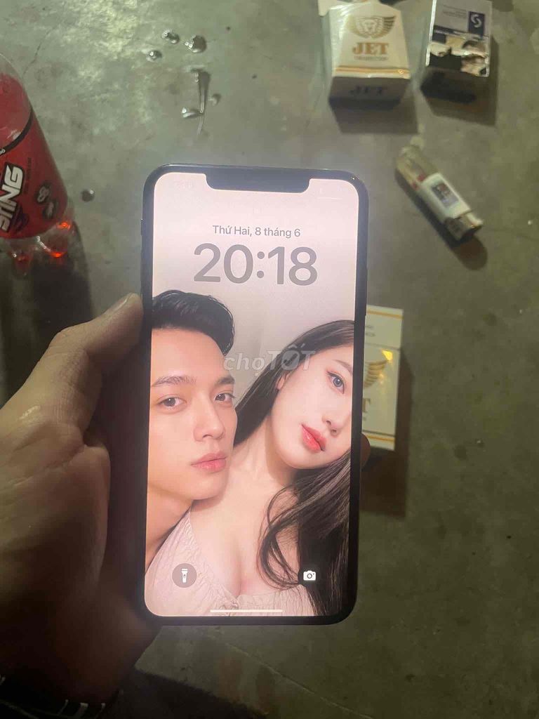 iPhone XS Max 64GB Quốc tế Bán hoặc giao lưu. Mua bán Điện thoại tại Huyện Bình Chánh Tp Hồ Chí Minh được đăng bởi nguyễn ngọc minh hình 1