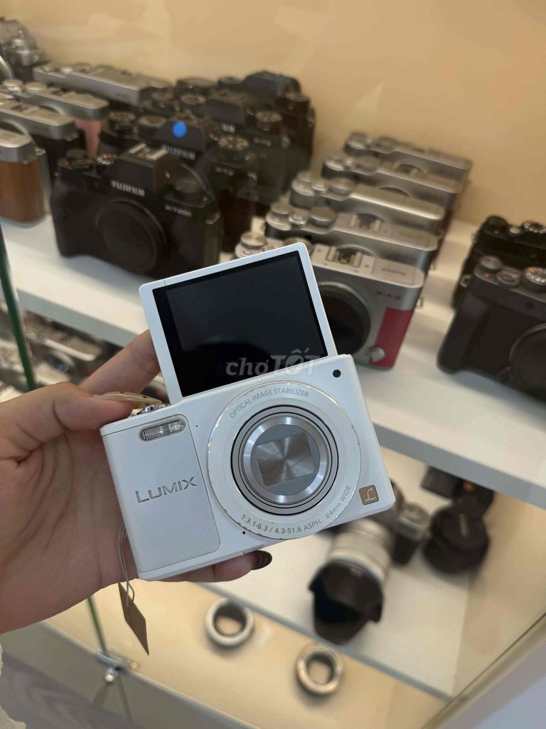 Máy ảnh Panasonic Lumix Trắng. Mua bán Máy ảnh, Máy quay tại Quận Phú Nhuận Tp Hồ Chí Minh được đăng bởi Máy ảnh cũ HCM hình 1