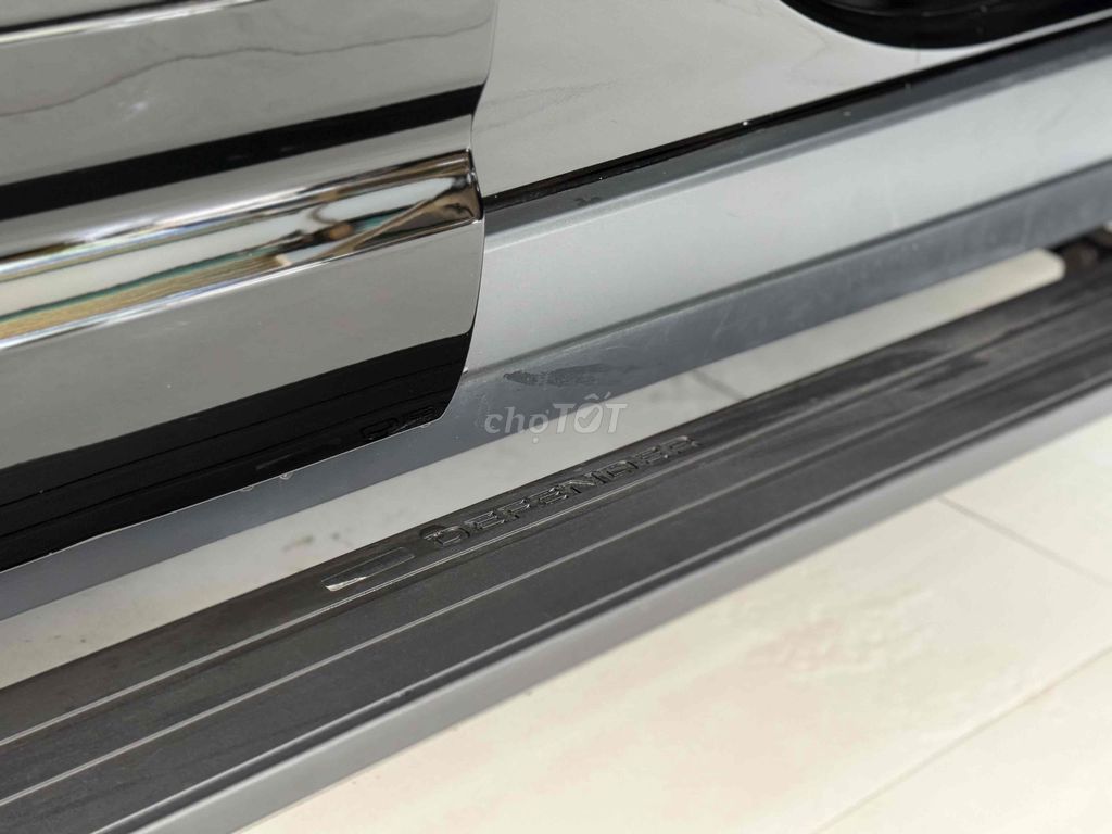 Defender 110HSE 2022 P300 23.000 km. Mua bán Ô tô tại Quận Tân Bình Tp Hồ Chí Minh được đăng bởi Nguyễn Văn Lâm hình 8