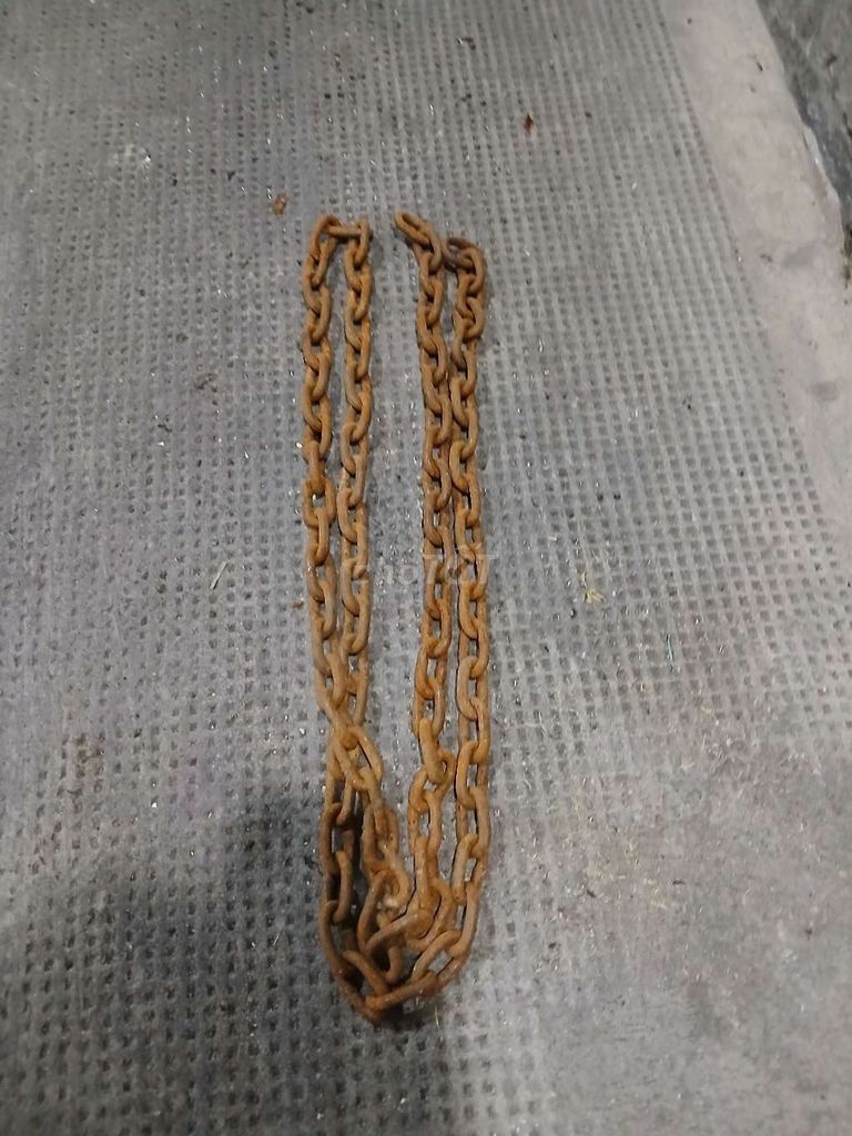 Dây xích kim loại 3m. Mua bán Phụ kiện thời trang khác tại Quận Tân Bình Tp Hồ Chí Minh được đăng bởi A Thịnh ve chai 50k trở lại hình 1
