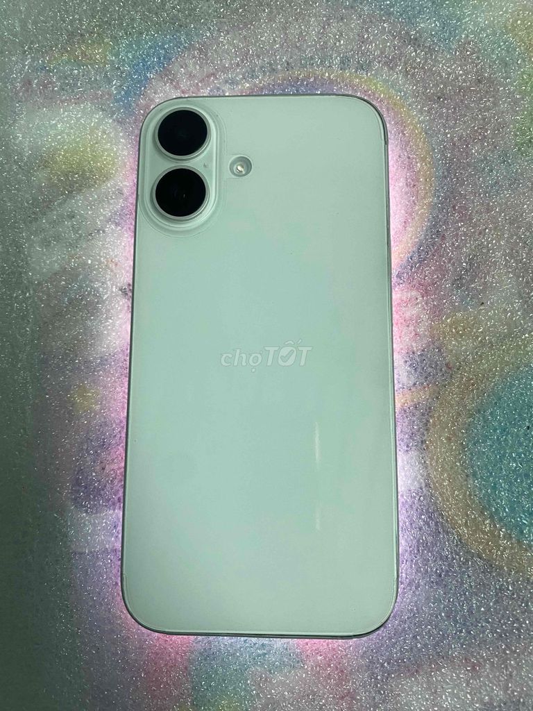 Apple iPhone 16 Trắng có gl. Mua bán Điện thoại tại Quận 1 Tp Hồ Chí Minh được đăng bởi phuong tuan hình 1