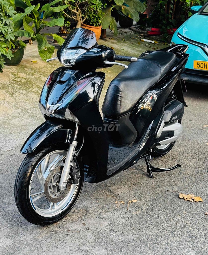 Honda SH 125i cuối 2017 Đen bóng bstp 9 chủ