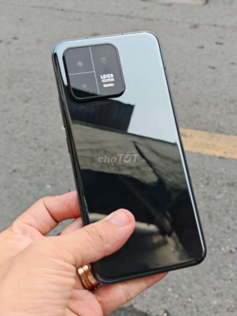 Xiaomi 13 5G 128GB Đen Snap 8 Gen 2 96-97%. Mua bán Điện thoại tại Quận Bình Tân Tp Hồ Chí Minh được đăng bởi Anh Rin hình 1