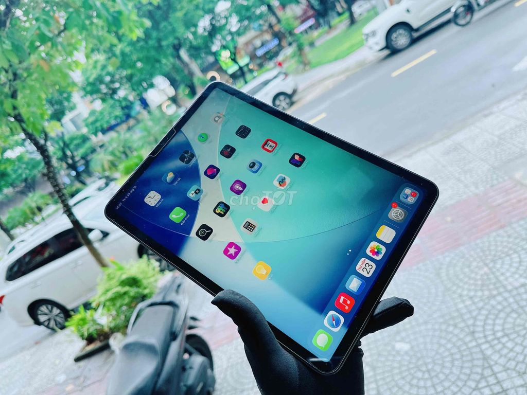 iPad Pro 11in 2018 64G wifi Gray nguyên zin. Mua bán Máy tính bảng tại Quận Hải Châu Đà Nẵng được đăng bởi Hoàng Anh Tuấn hình 1