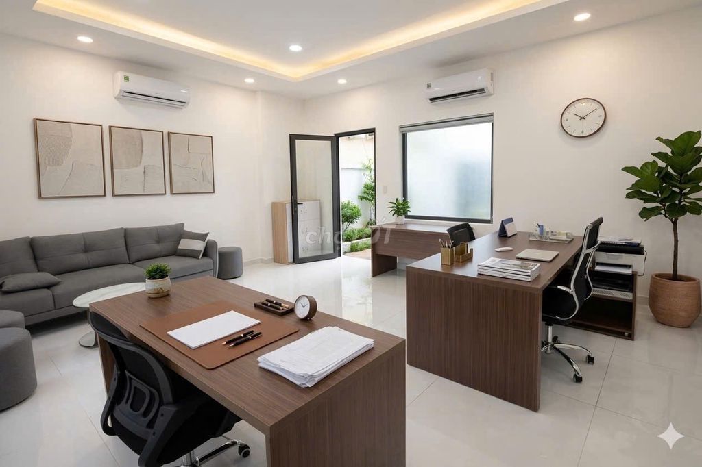 Cho Thuê Văn Phòng, Ngay Thành Thái, Q10. Ngay trường Dạy Lái Xe QK7