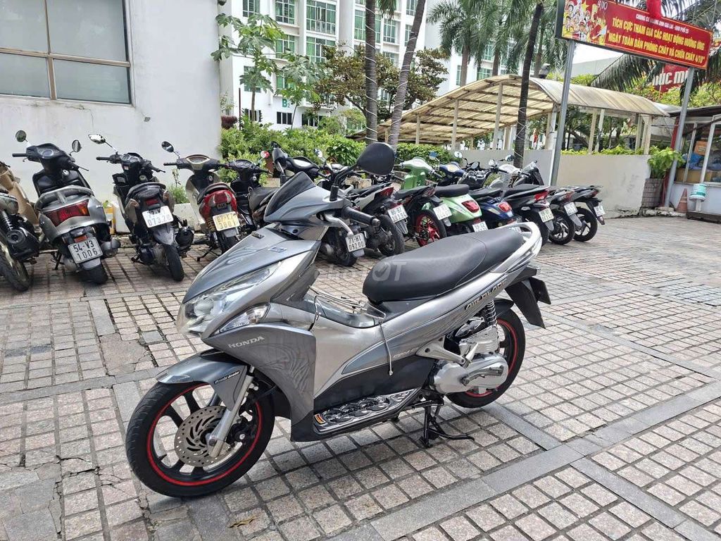 Honda Air Blade для джина