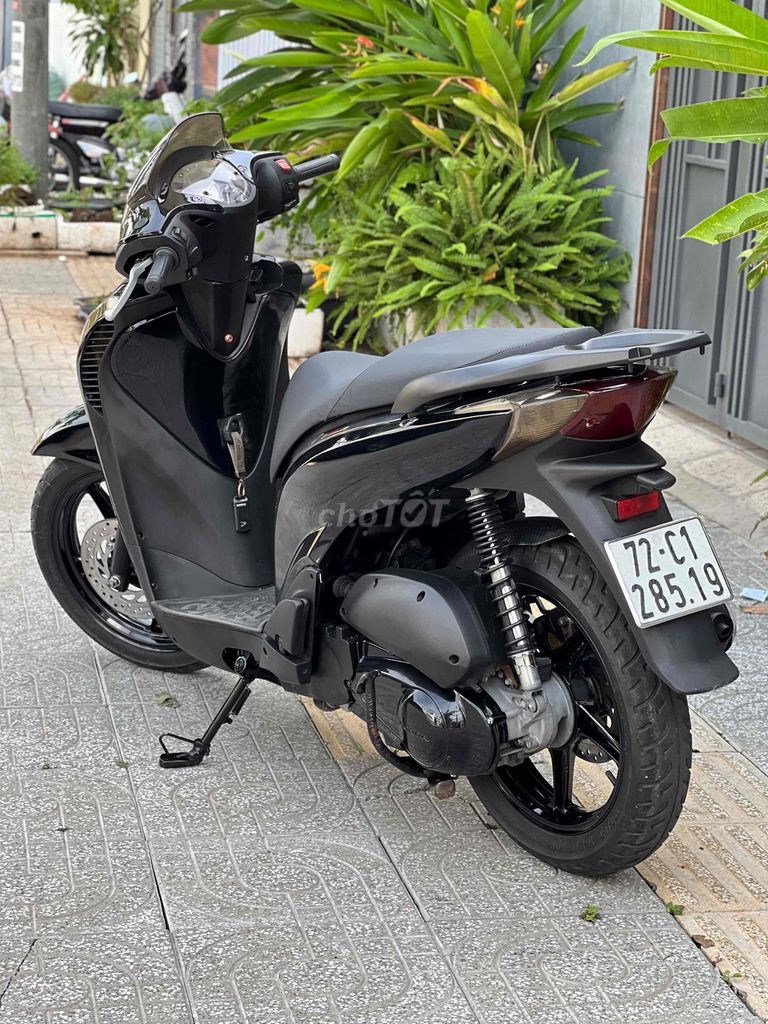 sh150i lên full áo ý. Mua bán Xe máy tại Thành phố Vũng Tàu Bà Rịa - Vũng Tàu được đăng bởi Xe Máy Phạm Tuấn hình 2