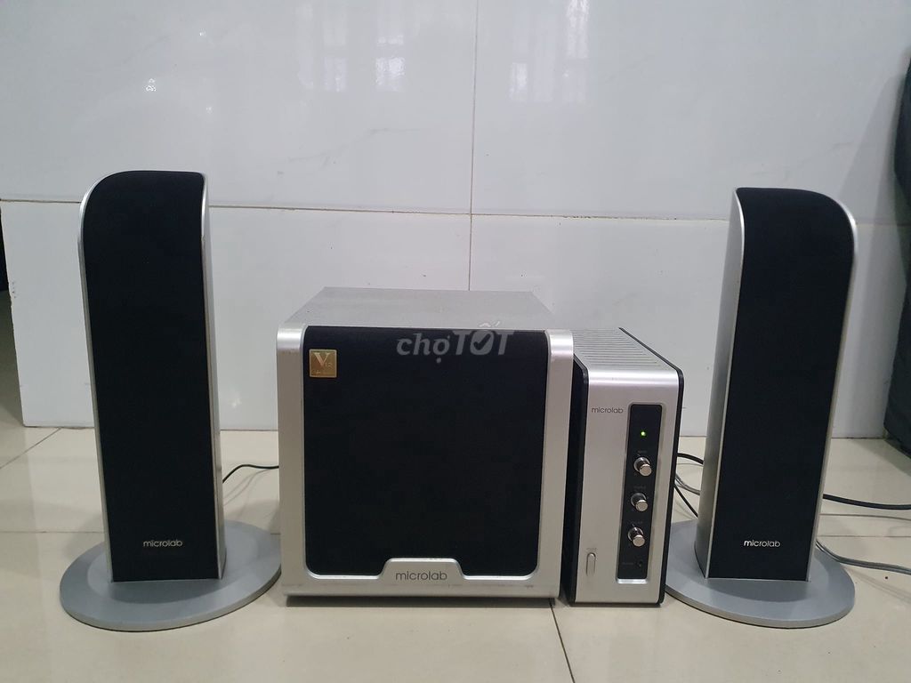 bộ Dàn loa Microlab FC đang dùng nghe rất hay