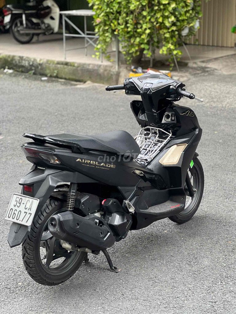 AirBlade 125, 4 вала 2024, черный, серый, 16 000 км, расстояние до точки