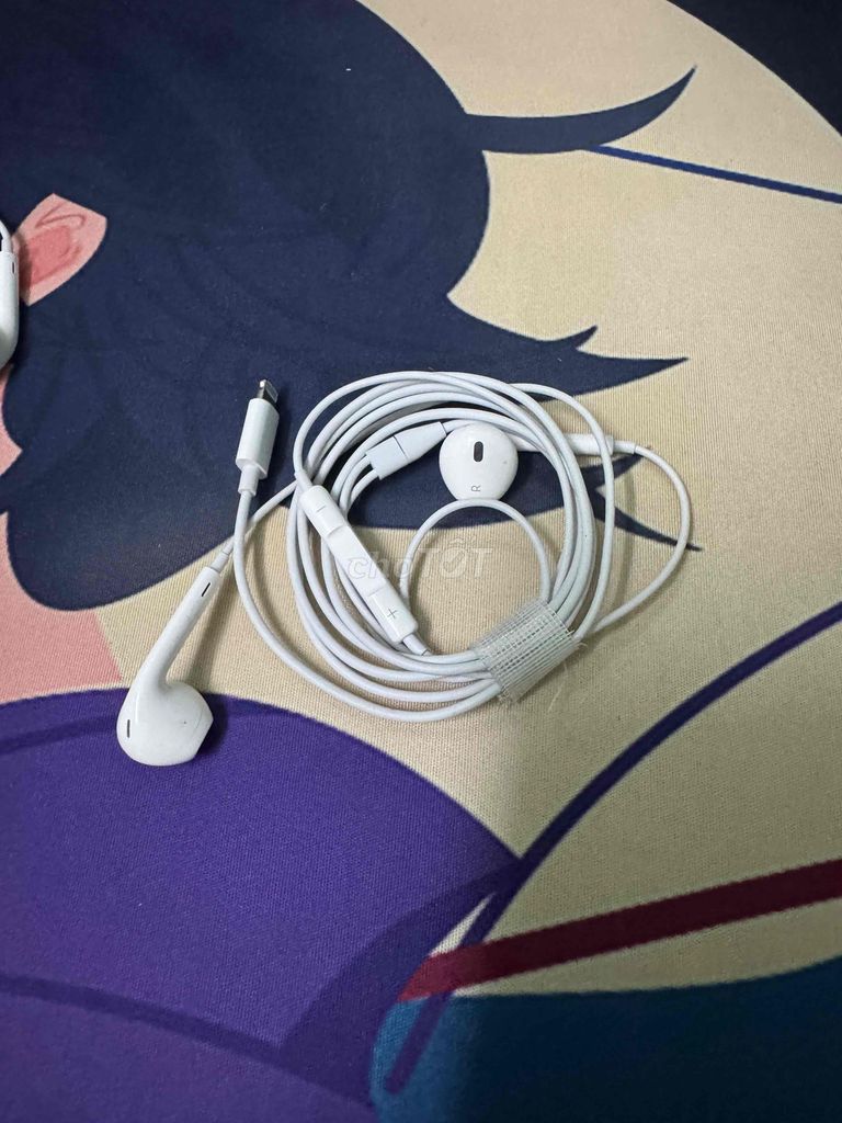 Tai nghe Apple EarPods Trắng Rất mới. Mua bán Tivi, Âm thanh tại Quận 6 Tp Hồ Chí Minh được đăng bởi Duyên hình 1